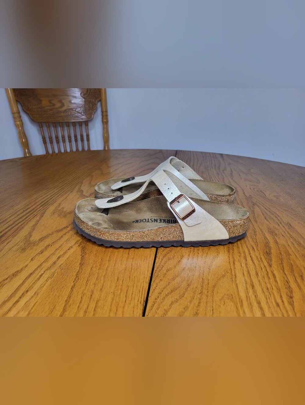 ✨️Birkenstock Pearl White Gizeh Sandals sz 38